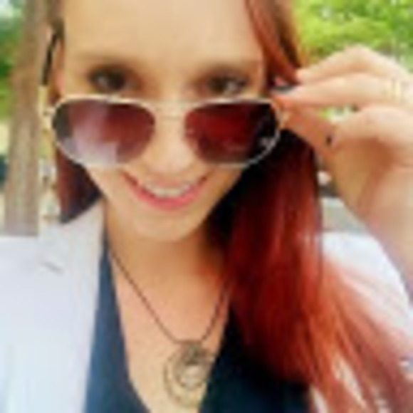 jackieanhut